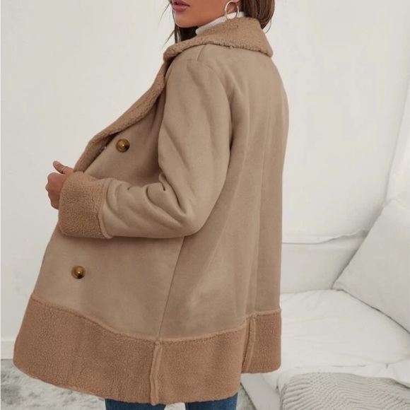 New Sherpa button down jacket - Picture 3 of 5